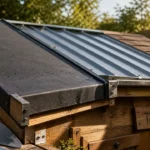 Toiture abri de jardin avec EPDM, bac acier et bardeau canadien